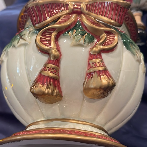 Fritz and Floyd retired candle holder in box . - Picture 8 of 10